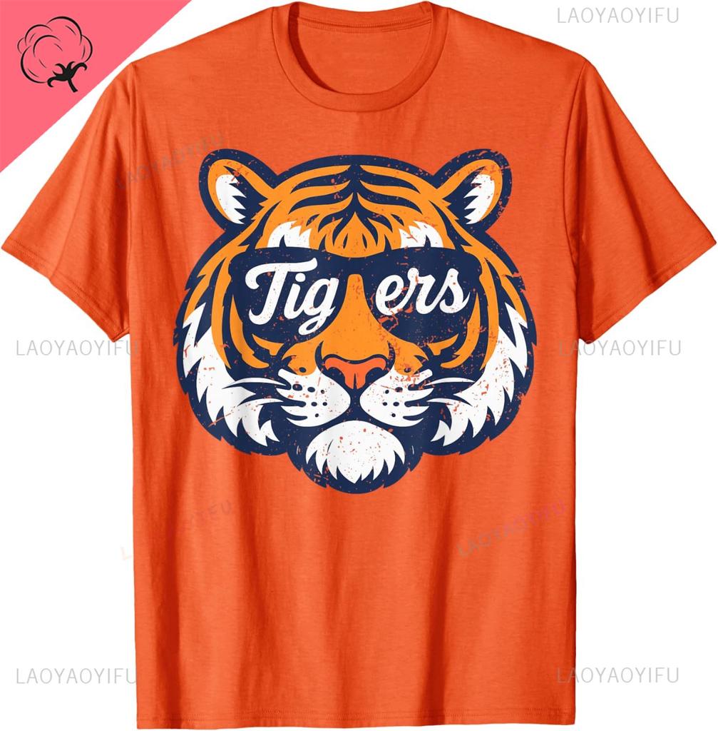 Vintage Tiger Wearing Sunglasses Retro Graphic Tee Tiger TShirt Personalized Clothing Unisex Summer Streetwear Tops