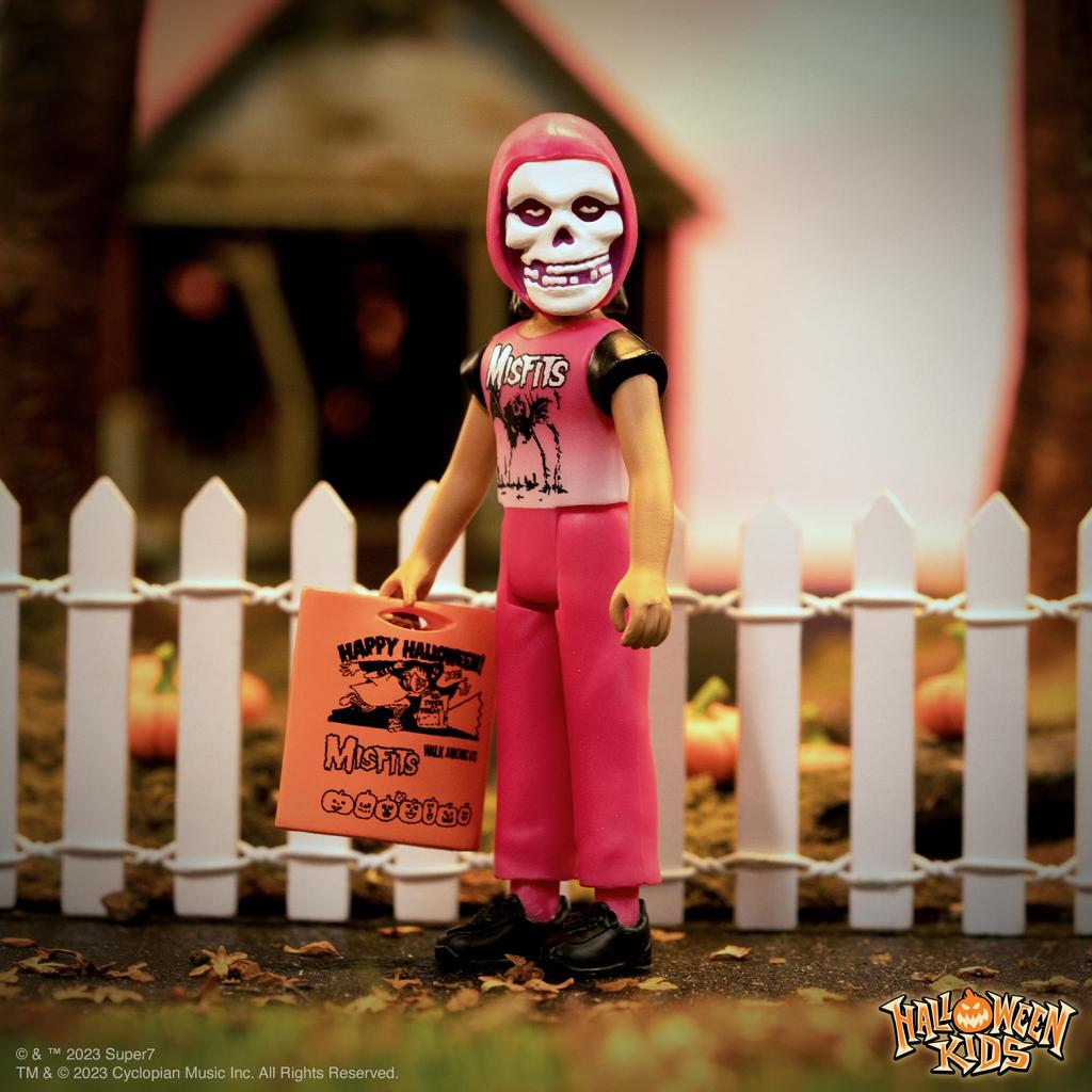 Super7 Halloween Kids Reaction Misfits Boy Action Inch - Figure, 3.75 Scale, RE-HWKDW01-MFB-01