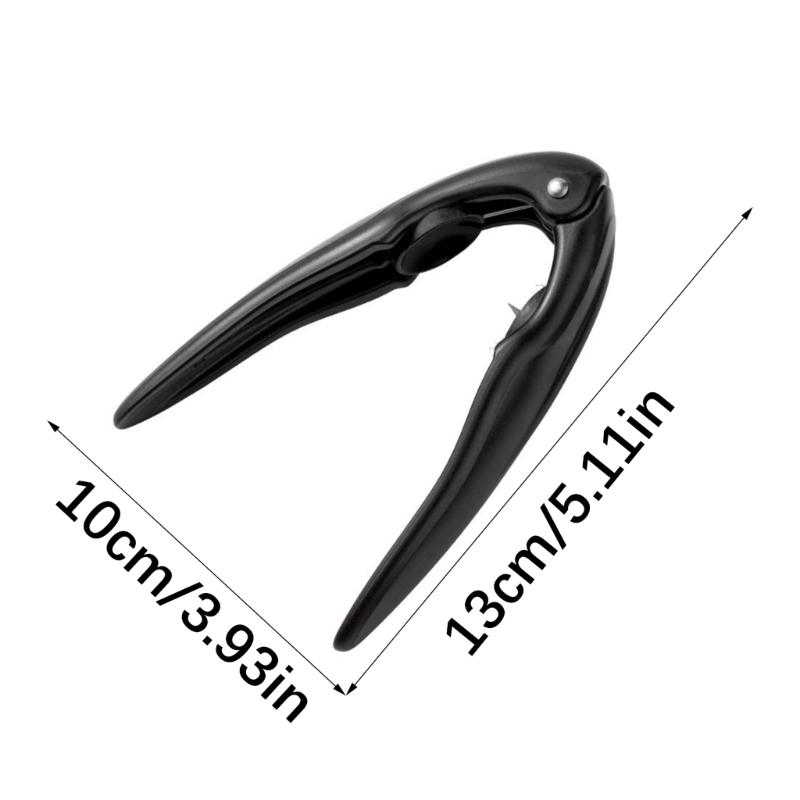 Wielofunkcyjne narzędzie do rozłupywania orzechów Cechuje odłączana konstrukcja Łatwe czyszczenie i ergonomiczne uchwyty dla bezpiecznej obsługi