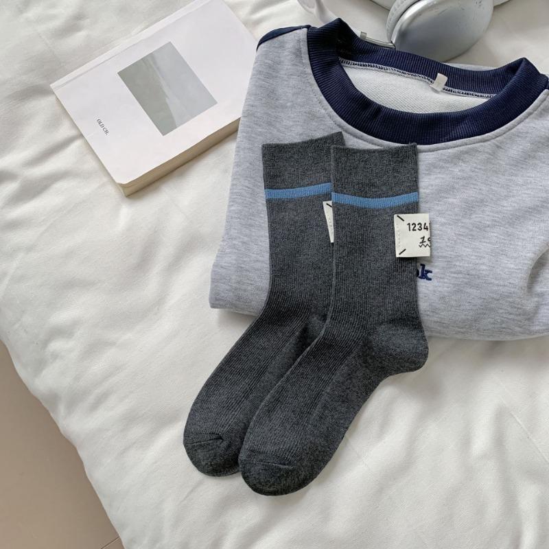 Women's Spring and Summer Thin Cloth Label Embroidered Outer Wear In The Tube Pile Socks