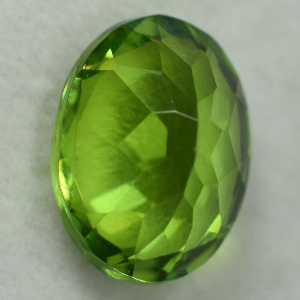Exceptional GREEN A+ Quality Oval Shape 9.90 Ct NATURAL Peridot