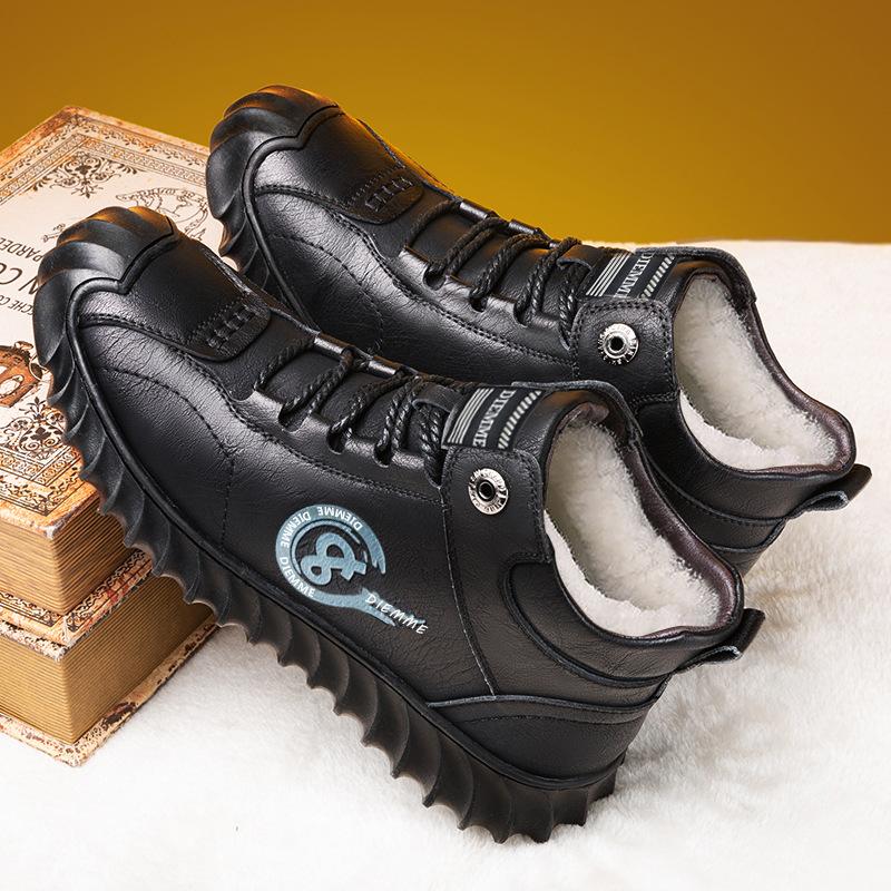 

Осенне-зимняя мужская обувь, бархатная теплая хлопковая обувь, уличные нескользящие зимние ботинки 44 чёрный
