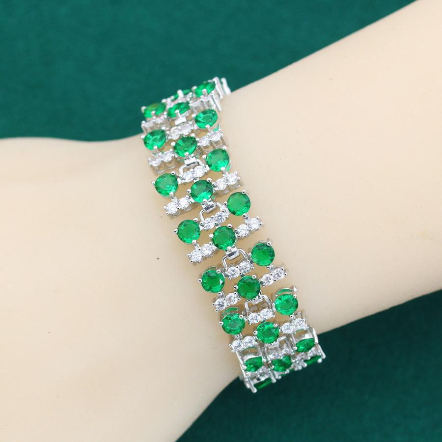 

Europe and The United States Luxury Fashion Zircon Bracelet Jewelry Stand Hot Independent