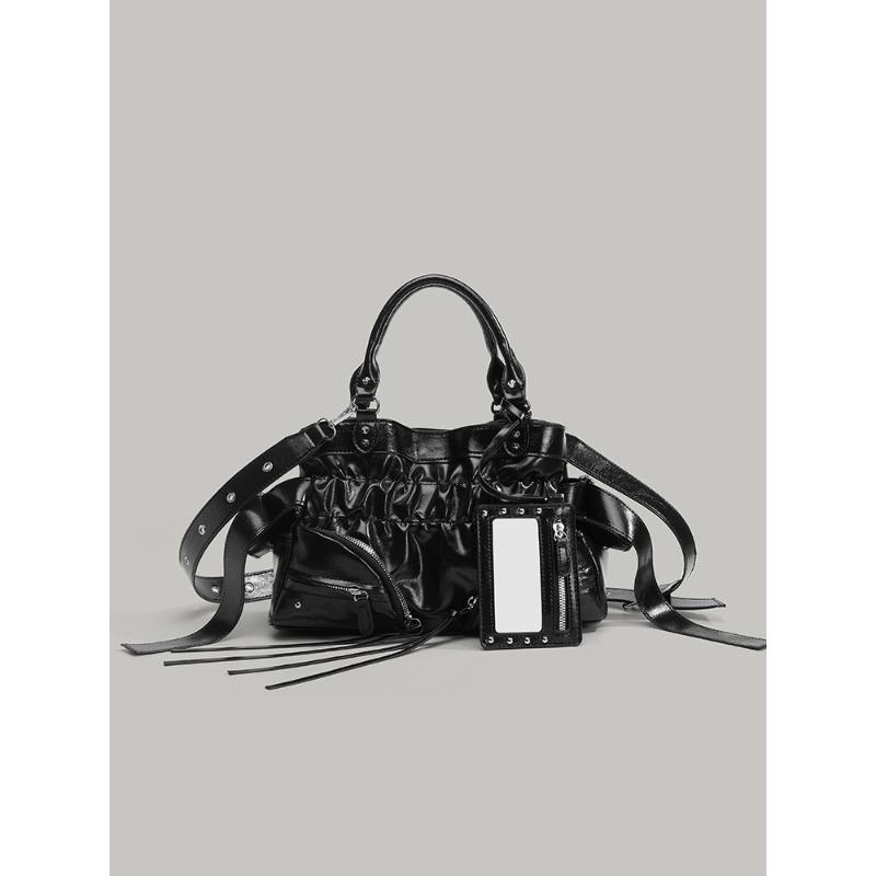 

Винтажная милая и крутая сумка в стиле Spice Girl, женская сумка премиум-класса с заклепками, сумка-локомотив, универсальная сумка через плечо или мессенджер для поездок на работу чёрный