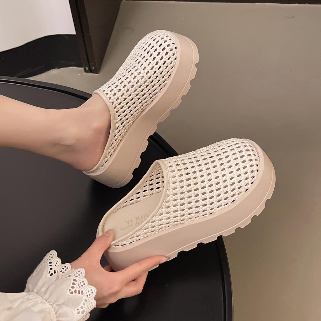New Mesh Bag Head Half Slippers Women's 2025 Summer Muffin Bottom Cool Slippers Medium Heel Thick Sole One Pedal Cool Slippers