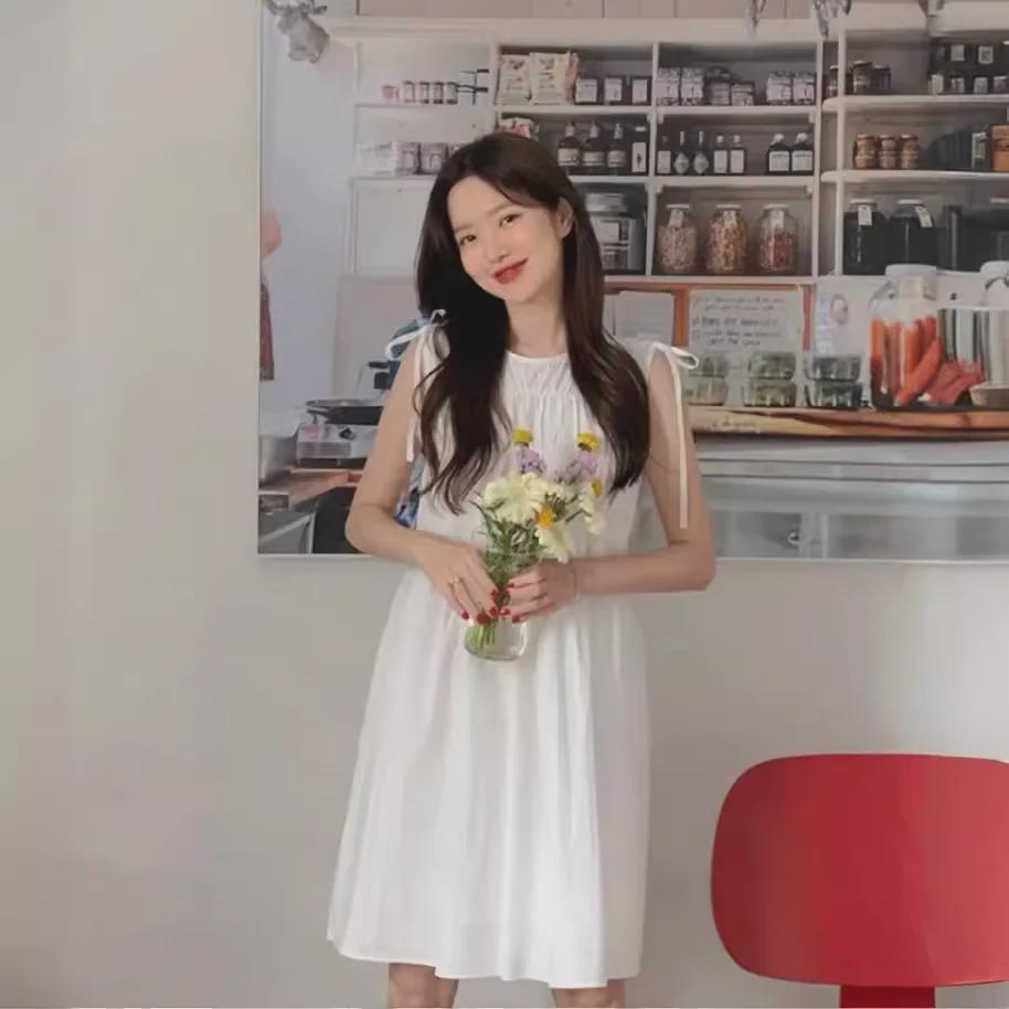 Koreanisch Chic Ärmelloses Plissiertes Fliege Kleid für Damen - Sommer 2024