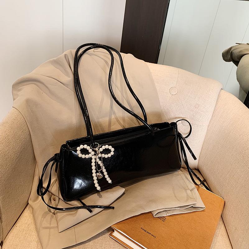Stylish Simple Bag Women's New Trendy Versatile Commuter Shoulder Bag Casual Bow Underarm Bag