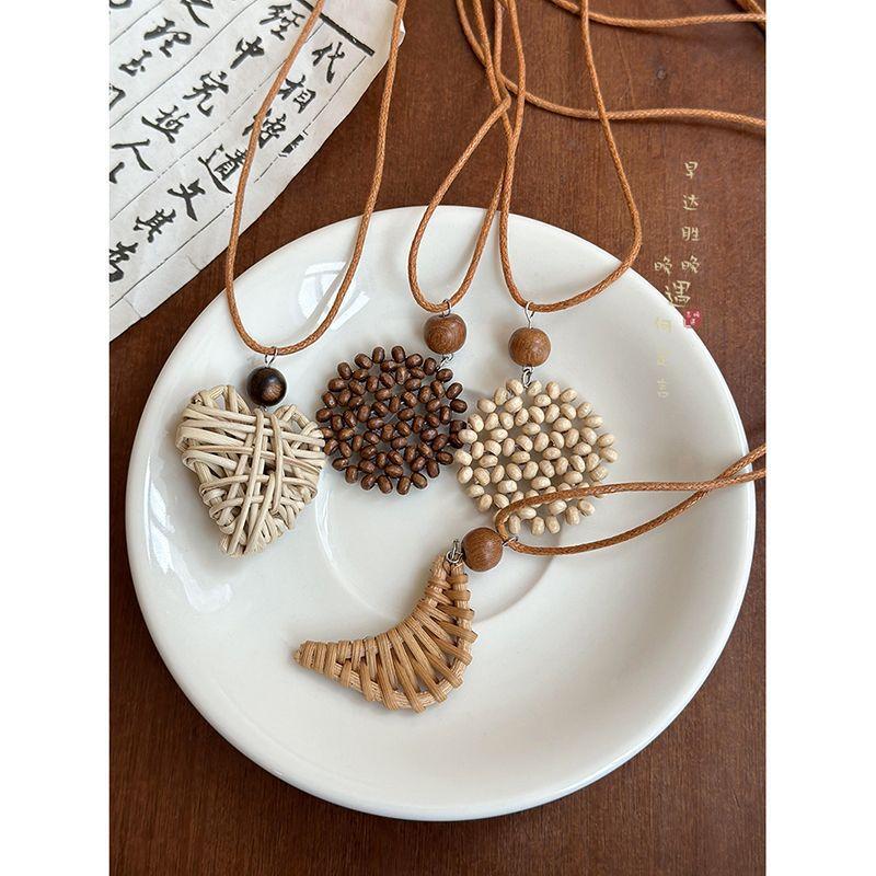 Oil Drop Flower Fringe Pendant Necklace Retro Ethnic Style Temperament Collarbone Chain Light Luxury High-end Versatile Jewelry Women