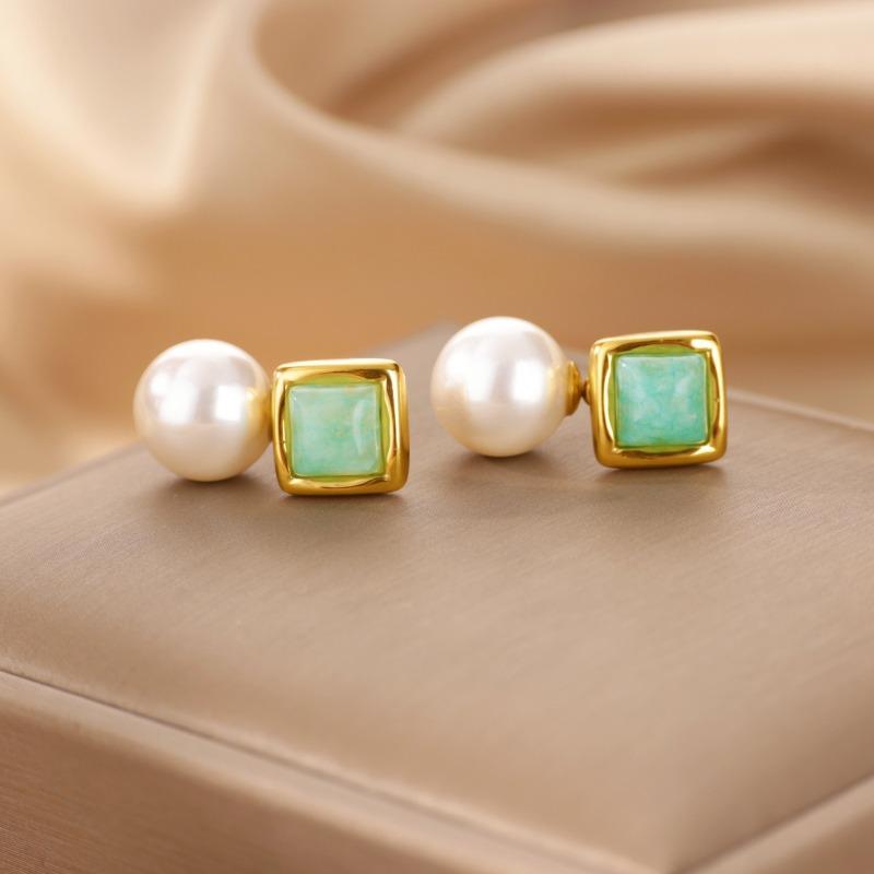 Retro imitation pearl earrings square temperament unique earrings new high-end earrings simple