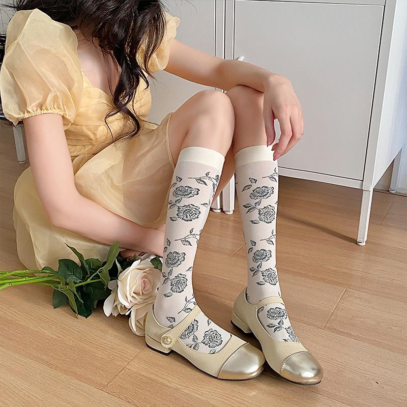 Ladies Spring and Summer Thin Style Retro Dark Rose Flower Calf Socks