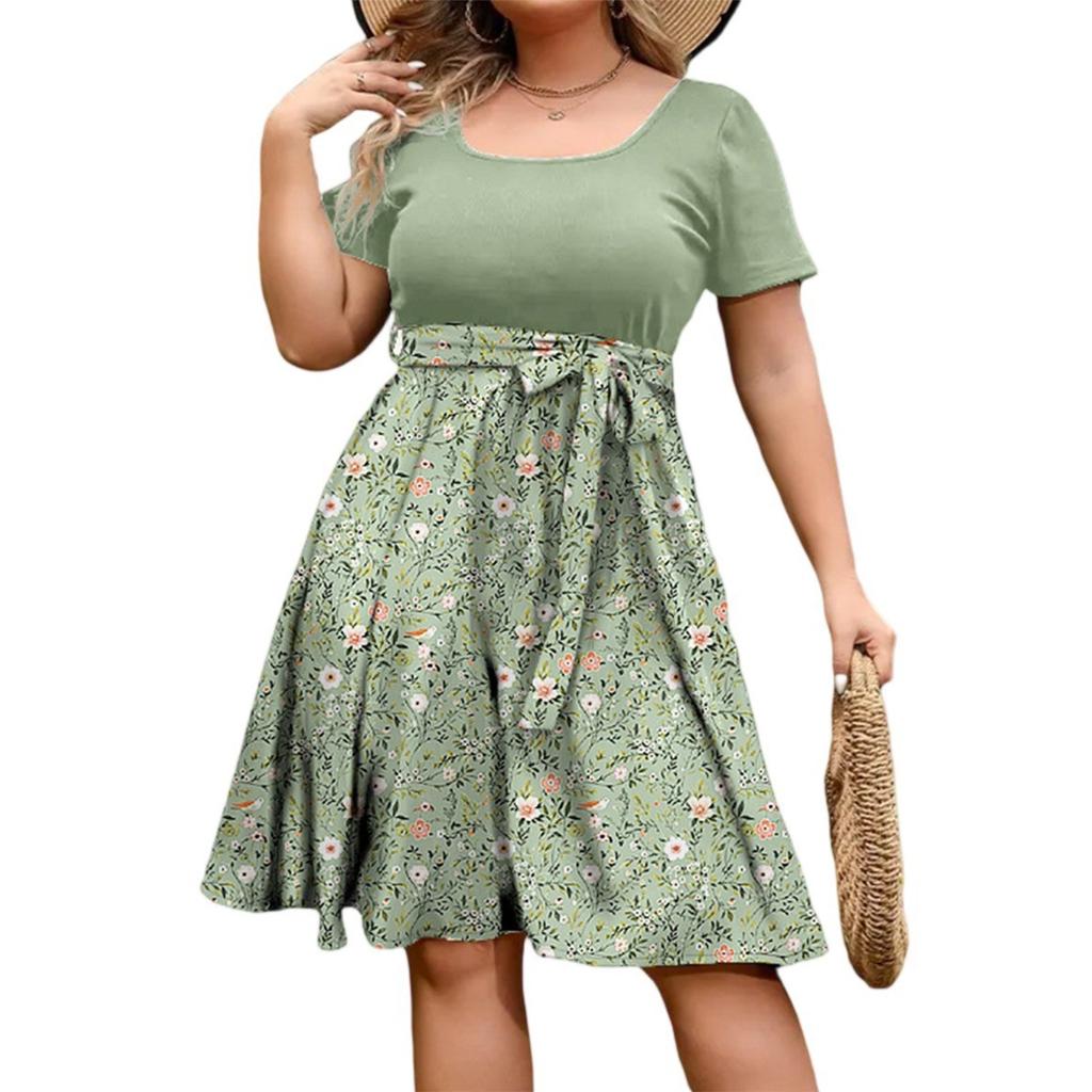 Women's Fashionable And Trendy Round Neck Short Sleeved Waist Print Dress In Plus Size