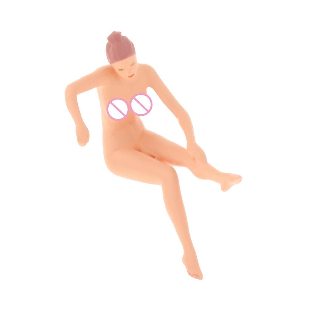 Mini 1:64 Scale Resin Character Diorama Model for Micro Scene DIY Ornament