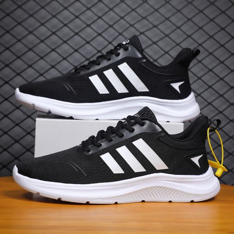 

Sneakers 2025 spring couple shoes new running shoes men s shoes breathable mesh ultra-light soft sole women s shoes casual shoes 36 чёрный