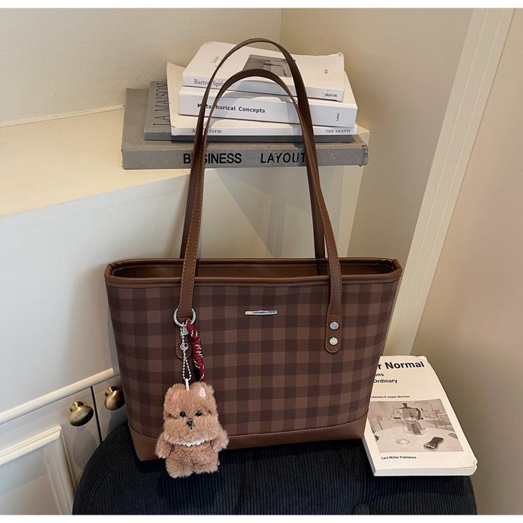 Simple and large-capacity tote bag plaid women's bag 2025 new trend fashionable shoulder bag foreign underarm bag