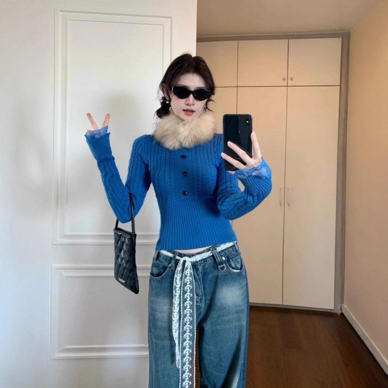 Autumn and Winter New Hot Girl Slim-fit Twist Inner Waisted Short Fashion High-end All-match Knitted Sweater for Women