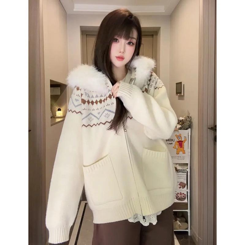 Sheep wool, sweet knitted sweater women s zipper cardigan jacket autumn and winter new fur collar warm sweater chic A