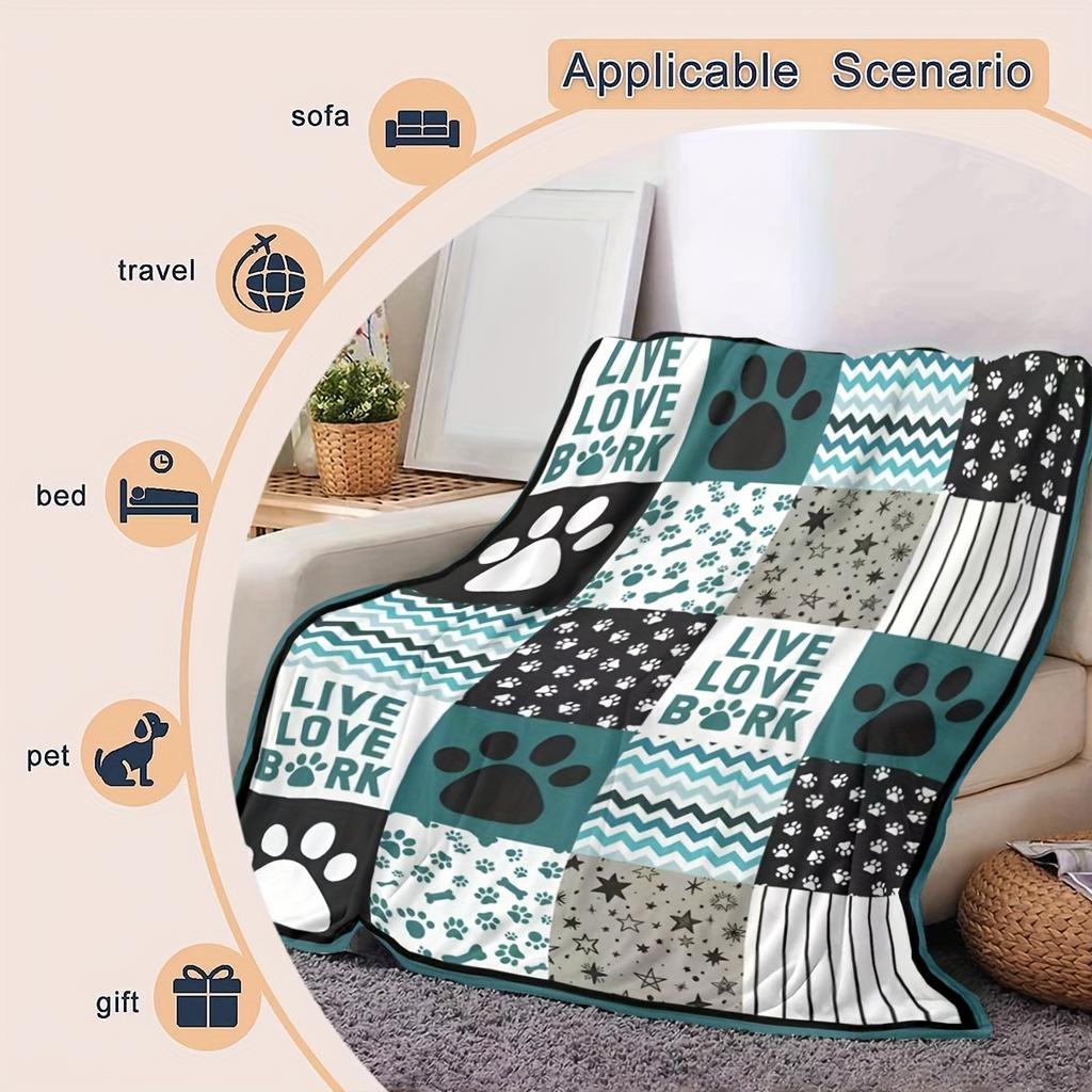Lovely Animal Flannel Blanket Green Dog Footprint for Kids Bedroom Decoration Warm Soft Comfertable Blanket for Sofa Chair