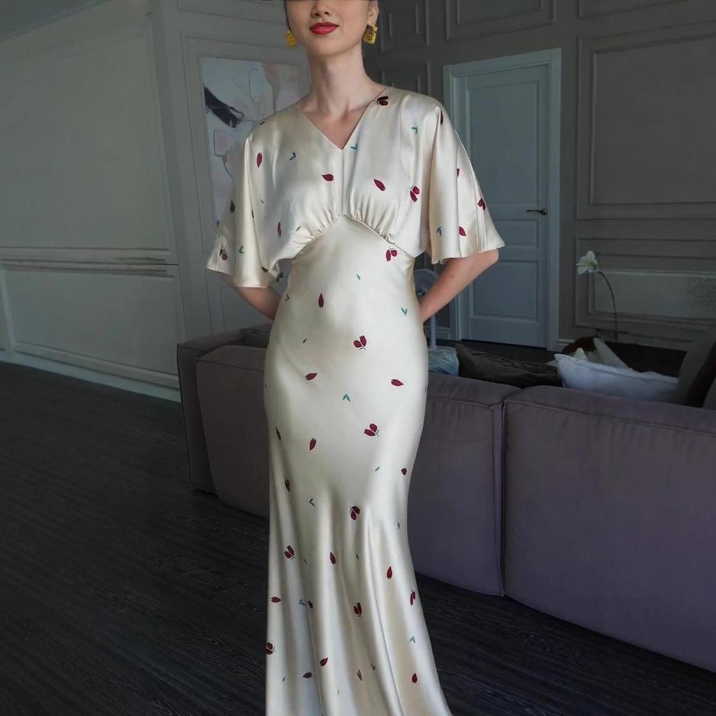 2025 Summer V-Neck High Waist Slimming Dress - European & American Women's Casual Fashion