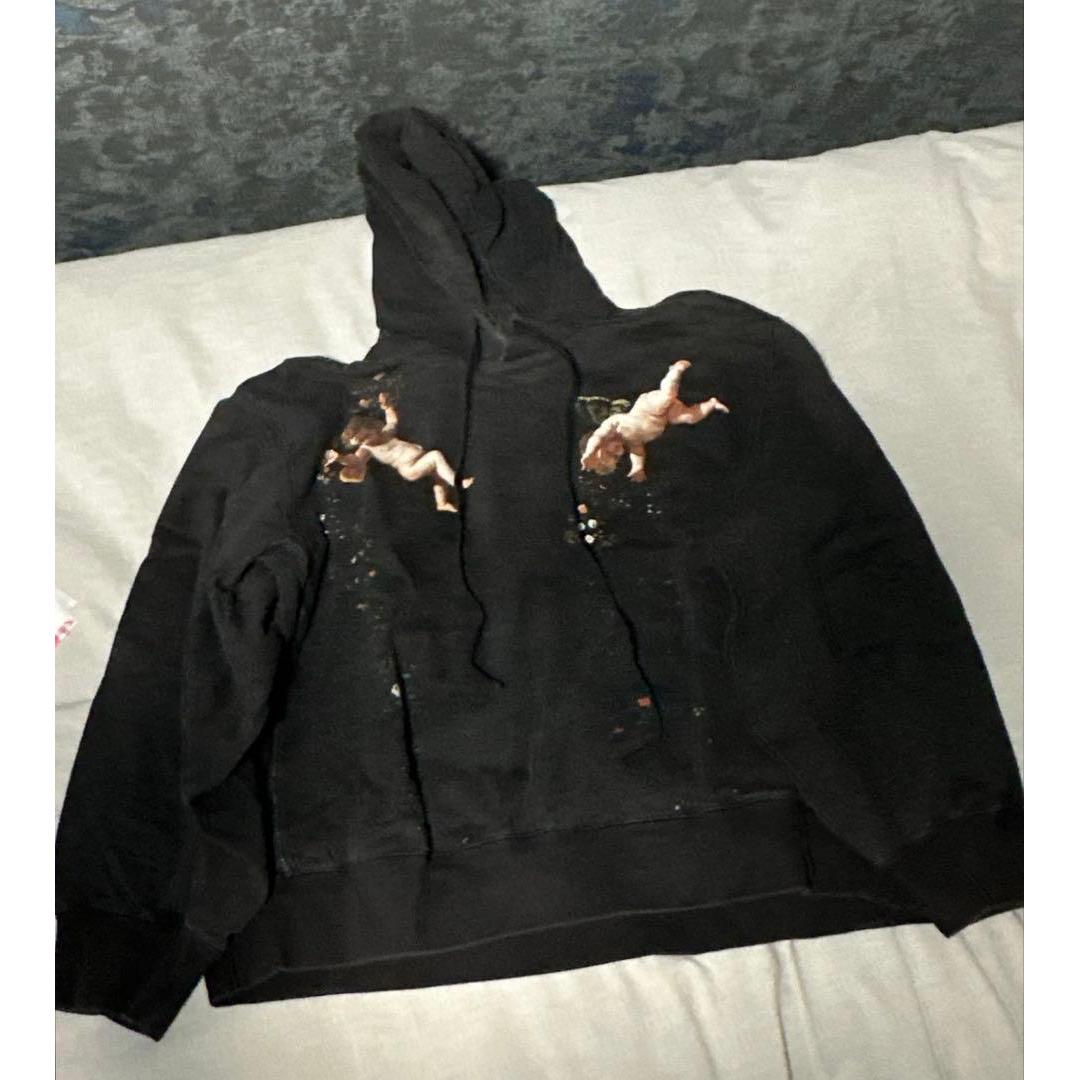 angel print hoodie