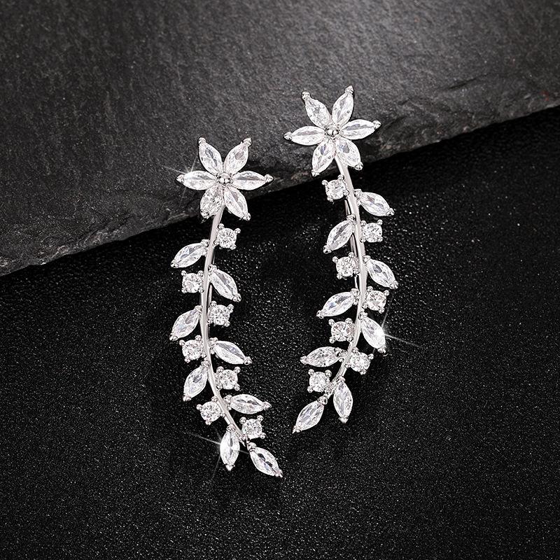 Style Internet Celebrity With The Same Ear Hook, Song Huiqiao With The Same Earrings Song Zuer, Full Of Diamond Flower Earrings Women