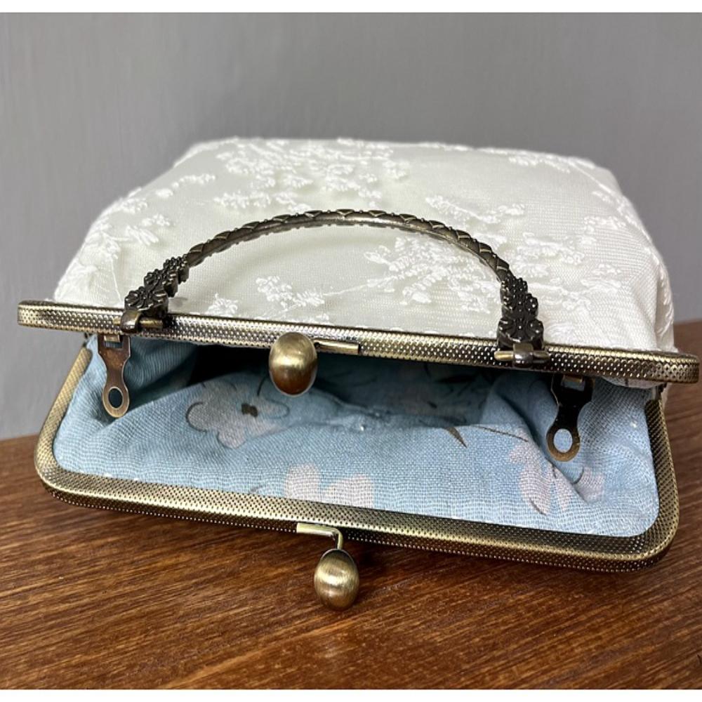 Chinese Style Lace Embroidery Handbag Vintage Metal Handle Kiss Lock Bag Elegant Floral Wedding Party Purse Retro Chic Tote