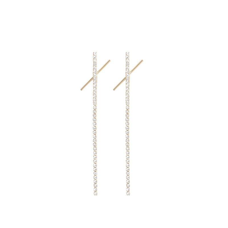 X-förmige lange Quastenohrringe