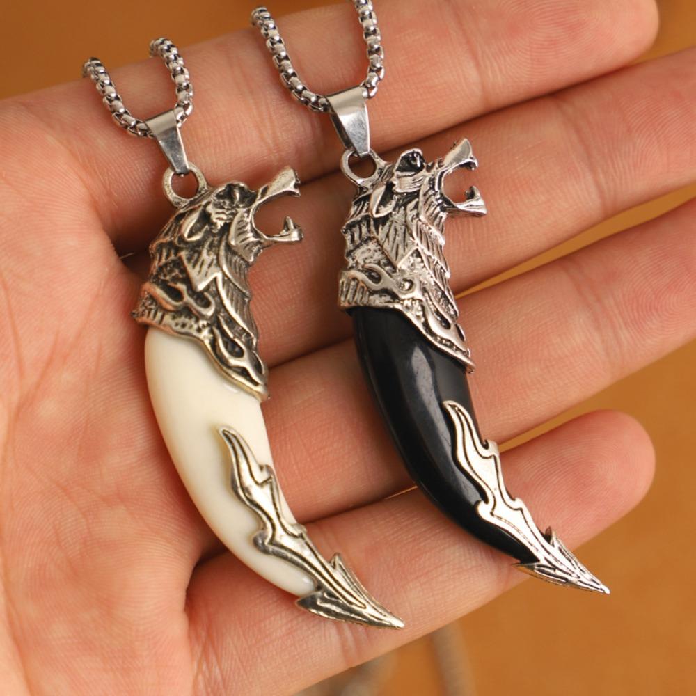 Vintage Imperious Resin Wolf Tooth Pendant Necklace for Women Men Personality Stainless Steel Snake Bone Necklace Jewelry Gifts