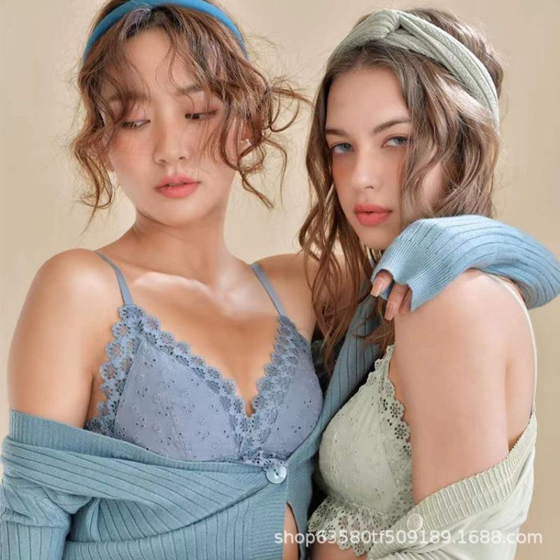 Sexy Lace Triangle Cup Bra Cover Comfortable Thin Small Chest No Empty Cup No Steel Ring Gathering Underwear