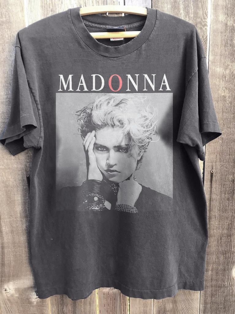 HOT! Madonna Retro T-Shirt, I'm Madonna Unisex Charcoal T-shirt Size S-5XL