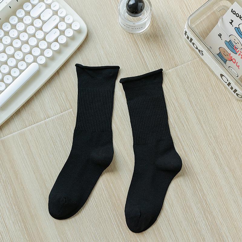 5 Pairs of Medium Length Pure Cotton Socks That Are Versatile for Women In Autumn and Winter