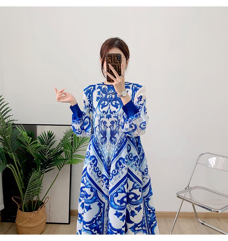 2024 Damen Herbst Laternenärmel Rundhals Langes Muslimisches Kleid - Elegant & Bequem