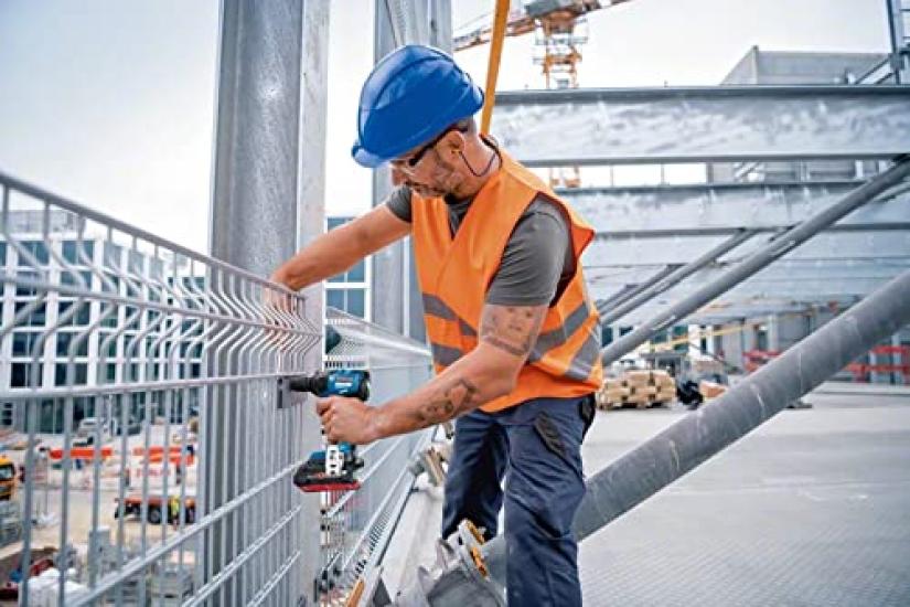 Bosch Professional 18V Cordless Impact Wrench Case Replacement (Body Only/Belt Hook/Carrying Included) GDS18V-210CH Bolt/Nut Tightening/Removal/Tire