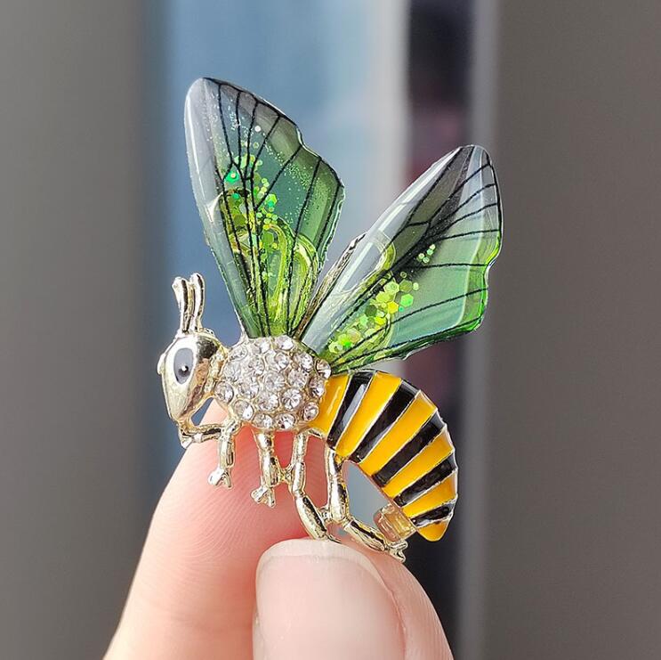 Rhinestone Bee Brooches for Women Unisex Enamel Insect Pin Office Party Friend Funny Luxury Gifts Jewelry Accessories Decoration