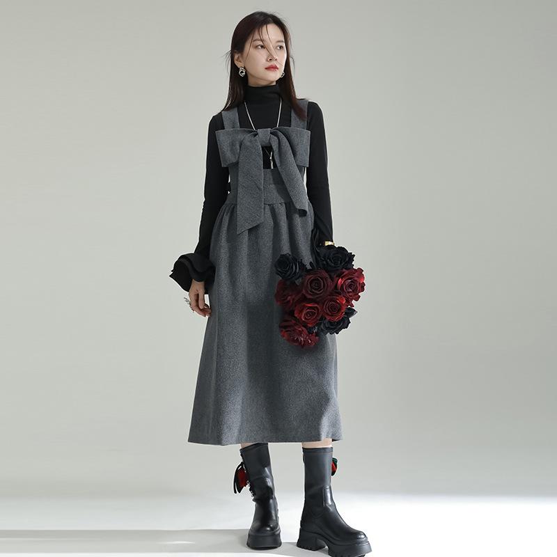 Autumn/Winter 2025 Wool A-Line Dress with Bow Detailed Straps