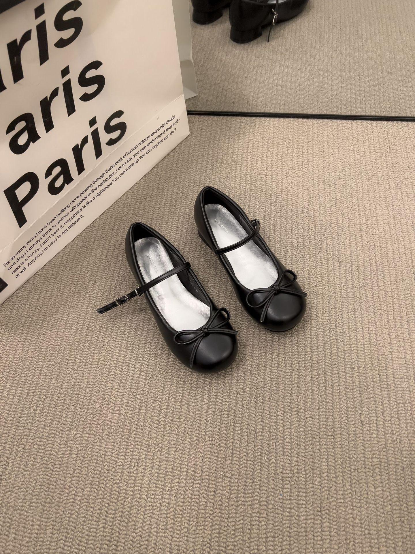 

French Mary Jane shoes women s spring and autumn gentle and sweet round head bow one-word buckle with low heel light mouth single shoes women 35 чёрный