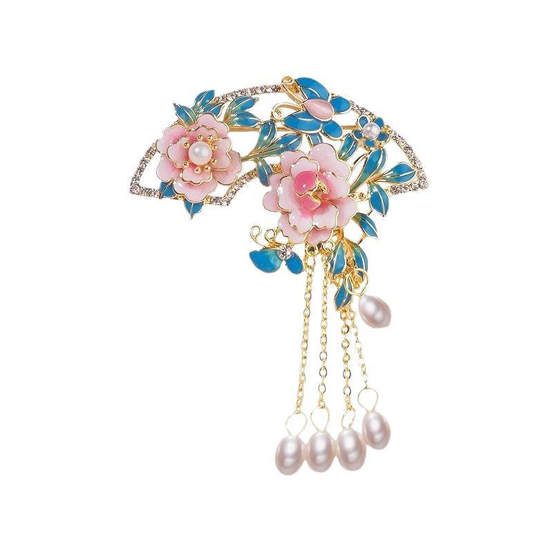 Elegant Retro Pearl Peony Brooch – Classic Chinese Style Qipao Clasp