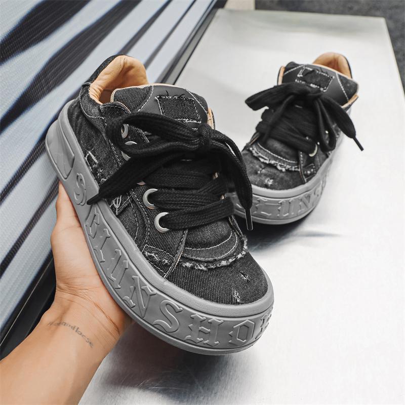 Classic New Compact Lightweight Versatile Men's and Women's Canvas Shoes Fashionable and Trendy Lace Up Sports Shoes Size 39-44