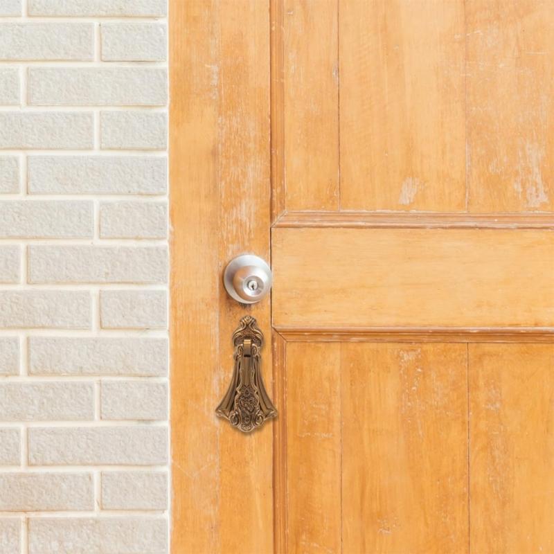 Comfortable Grip Retros Zincs Alloys Door Knocker for Rusts Proof Charm Simple Installation Suitable for Various Door