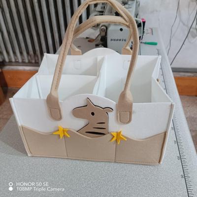 Borsa per pannolini per bambini in feltro a cartoni animati: Contenitore Multifunzionale Transfrontaliero per Mamma e Bambino
