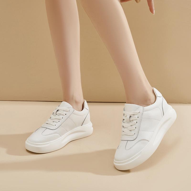 2025 Autumn New Thick-soled Little White Shoes Women's Muffin Board Shoes Versatile Leather Breathable Heightening Shoes Casual Sports Shoes