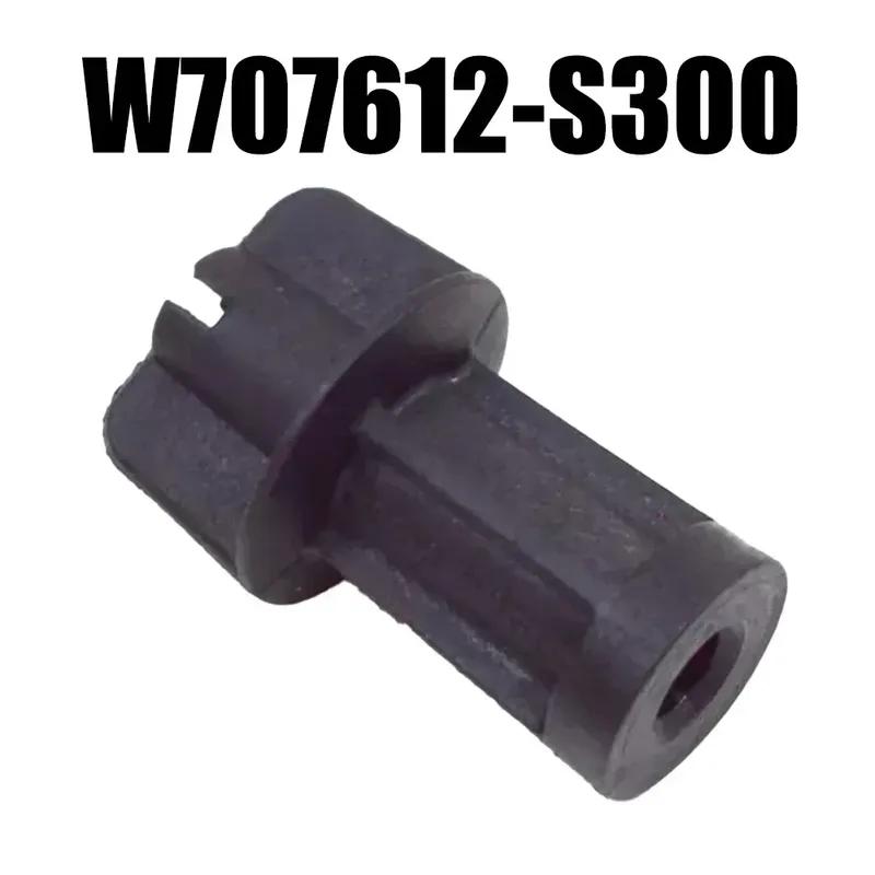 Car Tail Light Fixing Screw W707612-S300 1182772 For Ford For Focus 2012-2018 For Fiesta 2011- ABS Black Rear Outer Lamp Nut