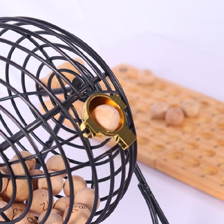 75 Stück Gravierte Vollholz-Bingo-Bälle Natürliche Holz-Bingo-Spielbälle für Spielveranstaltungen Versammlungen Einfach zu bedienen