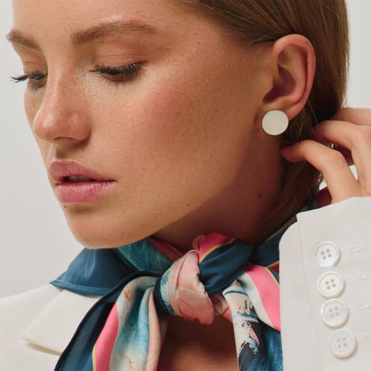 

Срібні сережки-пусети Коло (блискучі) Oniks срібний