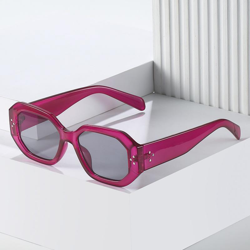 Óculos de Sol Quadrados Poligonais com Rebites da Moda 2023 - Estilo Bloco de Cores para Mulheres