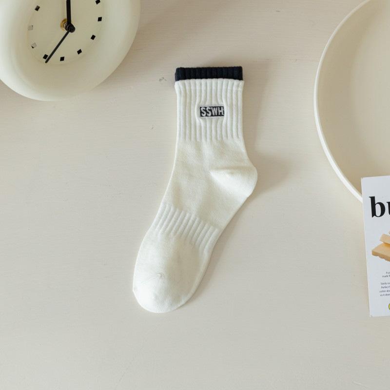 Damen Herbst und Winter Neue Buchstaben Doppelmaul Atmungsaktive Bewegungs-Tube Baumwollsocken