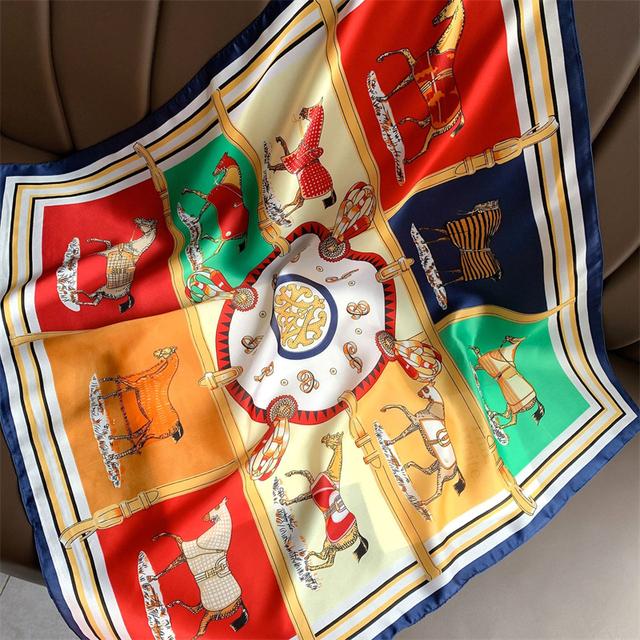 Neue 70*70cm Silk Satin Haar Schal Frauen Taschentuch Gedruckt Weibliche Quadratischen Kopf Bandana Kleinen Hals Schalldämpfer hijab Dame Mädchen