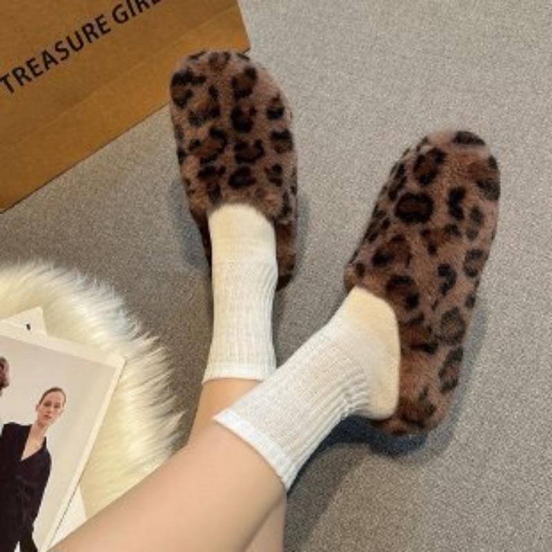 Mao Mao slippers women wear thick-soled bag head half slippers in autumn and winter imitation mink hair leopard print lazy drag