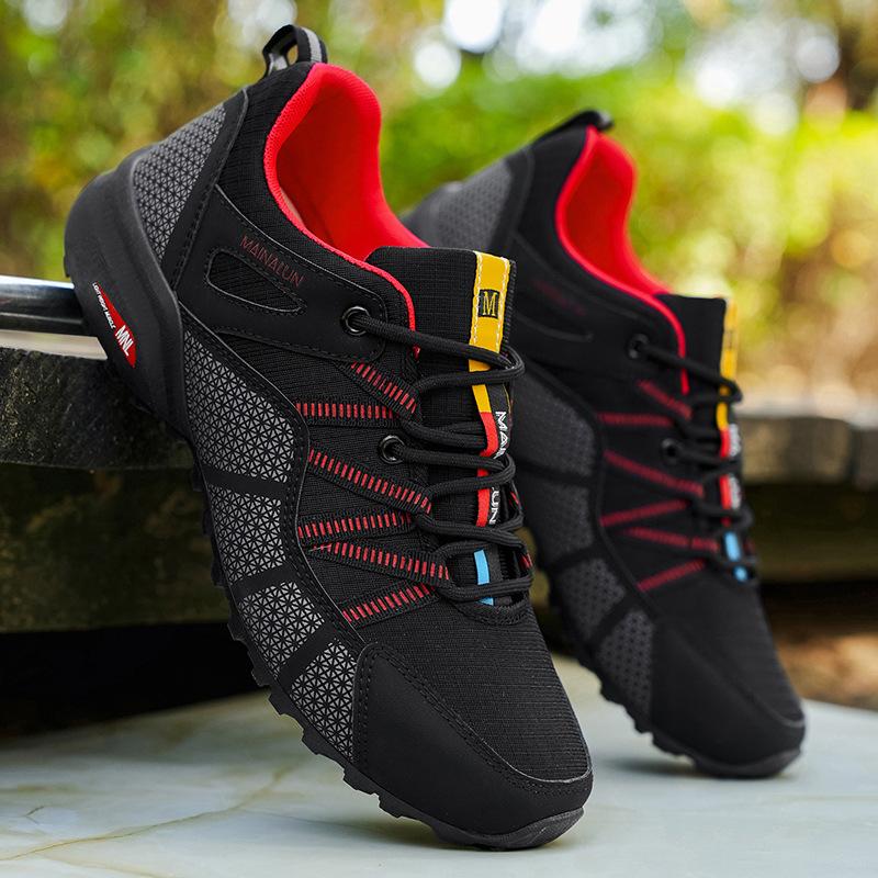 Popular extra large size men's shoes board shoes casual sports shoes season single shoes pick up