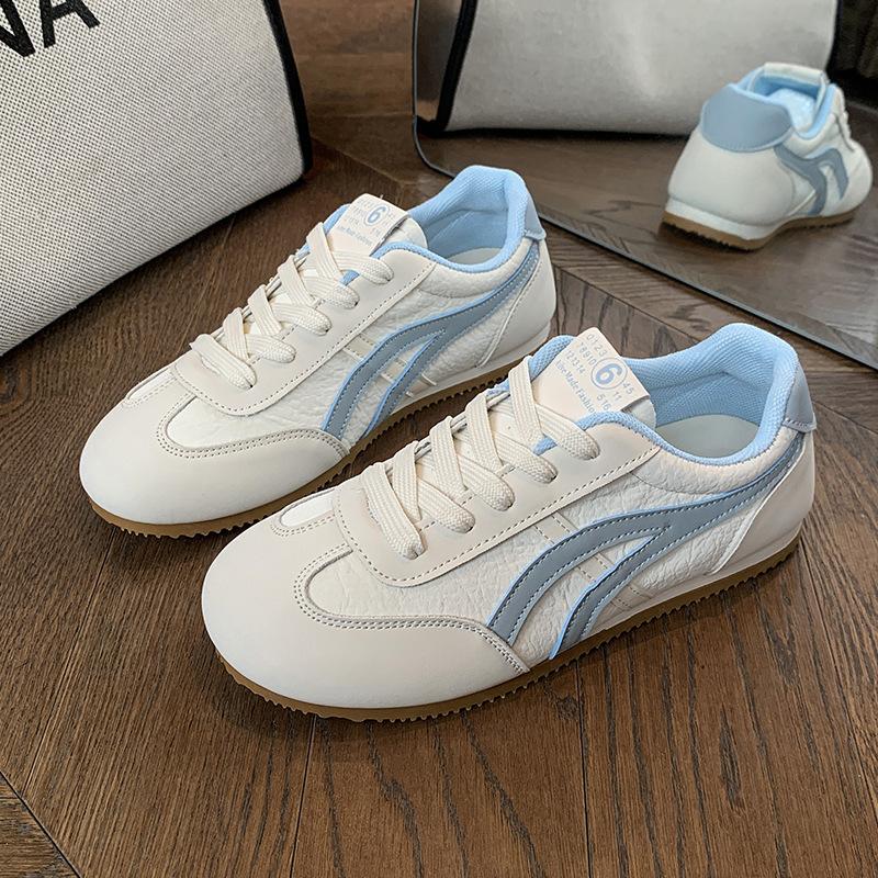 

Flat-bottomed lace-up German training shoes for women s 2025 autumn new versatile, not tired of feet, casual sports fashion color matching Forrest 40