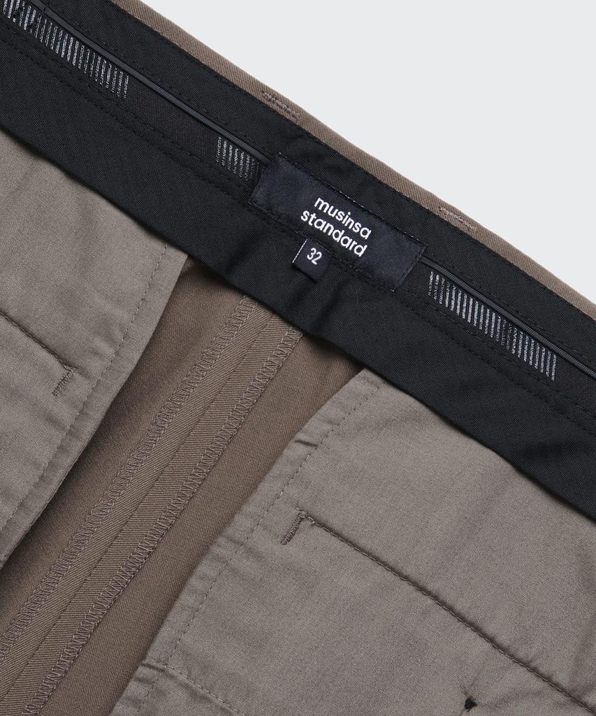 MUSINSA STANDARD Tapered Hidden Banding Crop Slacks [Light Brown]